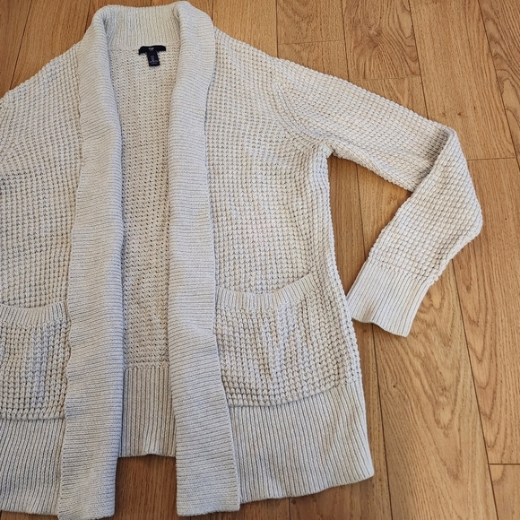 Gap Knit Cardigan - Picture 9 of 13
